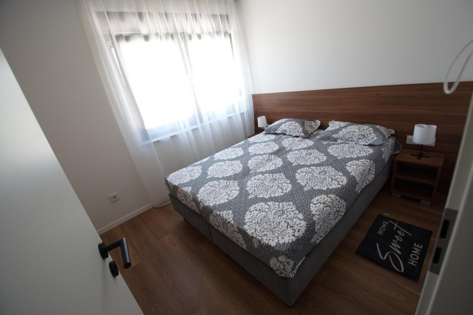 Studio Apartman Petrinja Εξωτερικό φωτογραφία
